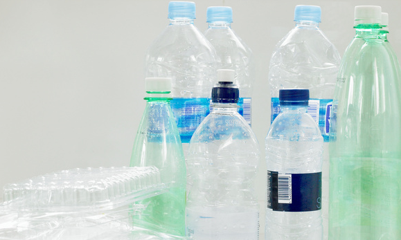 實(shí)現(xiàn)變廢為寶！美國(guó)科學(xué)家開(kāi)發(fā)新技術(shù)，使塑料回收變得更容易