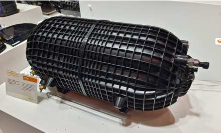 巴斯夫與WAL共創(chuàng)商用車塑料壓縮氣罐 